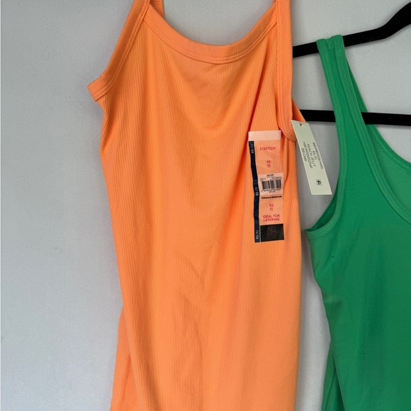NWT Lot of 2 Tank Tops Size XS Green and Orange U of Miami Lightweight Stretch - Picture 4 of 8